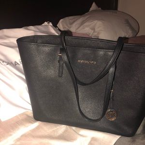 Michael kors Large Jet Set travel tote and dustbag